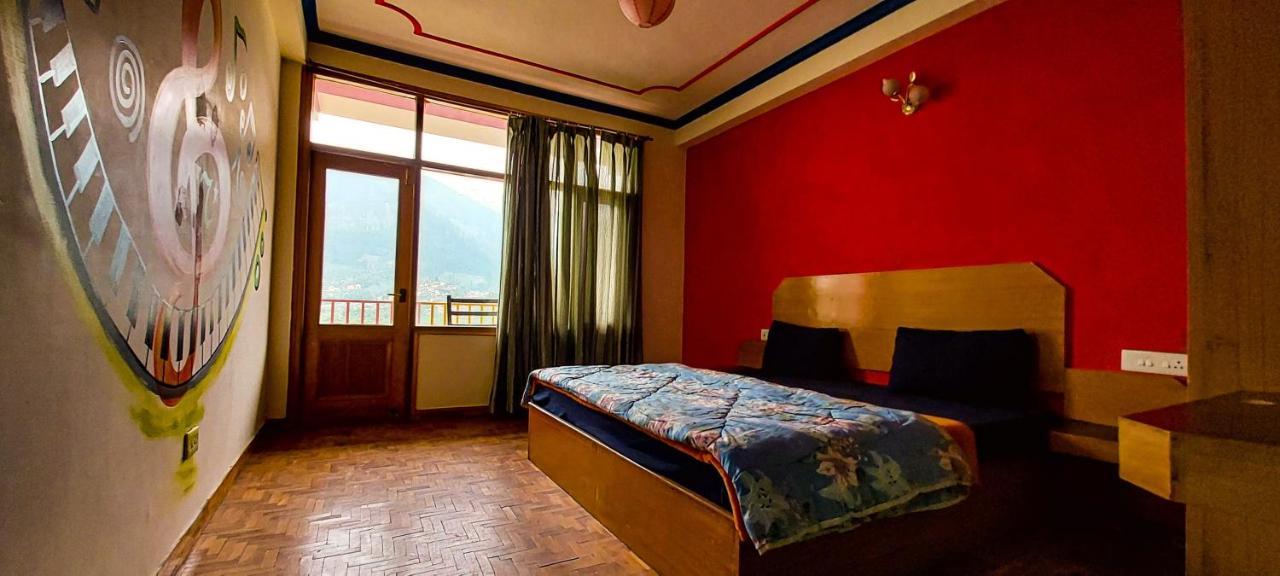 Hostel La Vaca India Manali Exterior foto