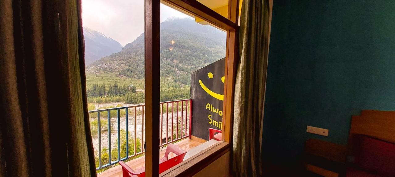 Hostel La Vaca India Manali Exterior foto